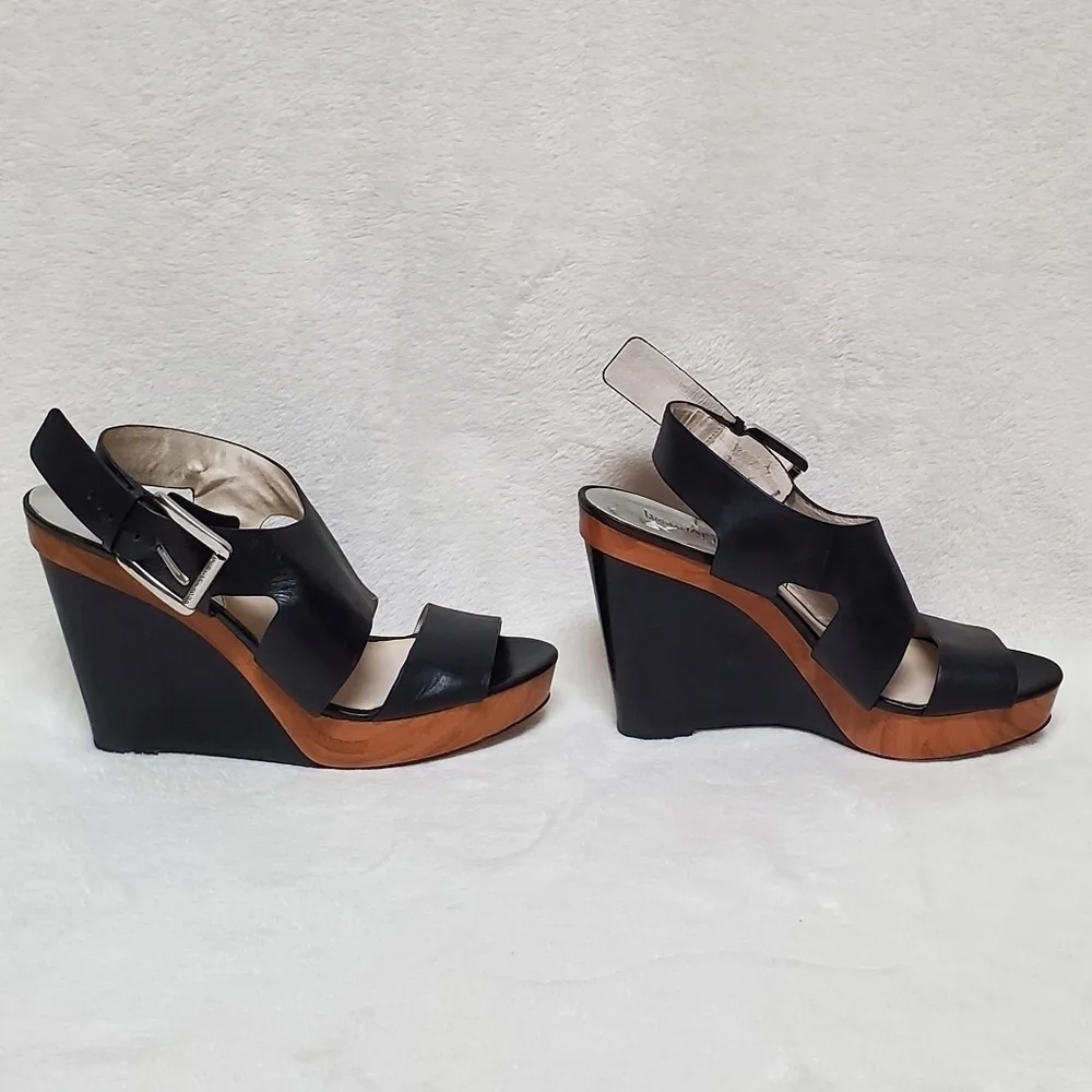 MICHAEL Kors Carla Black Leather Faux Wood Platform Wedge Strappy Sandal 9.5